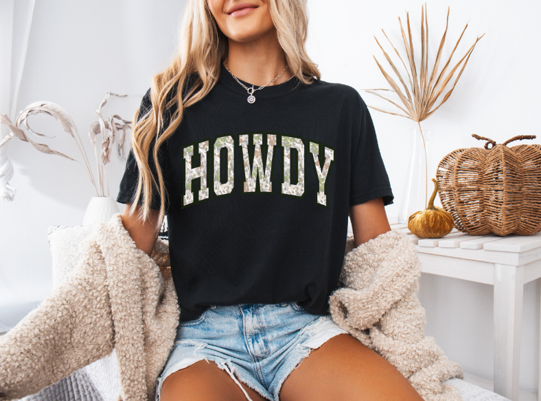 Howdy Tee