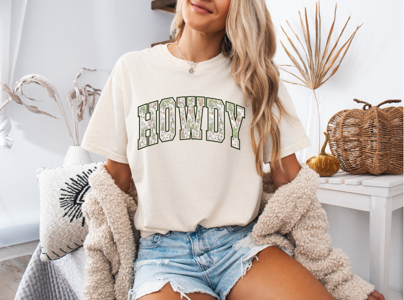 Howdy Tee